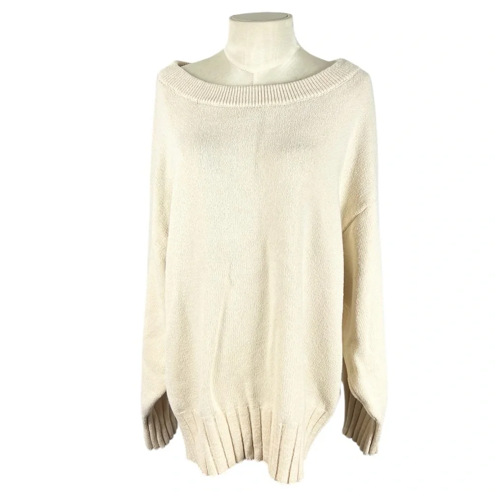 Free People Street Fair Tunic Sweater size Medium‎ ivory over-sized